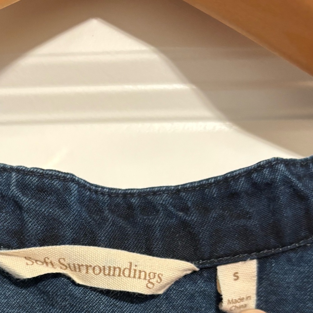 Soft Surroundings Womens Shirt Chambray Denim Babydoll Button Up Small - Picture 3 of 6